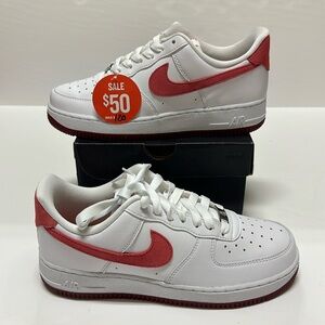 Nike Women’s Air Force 1 ‘07